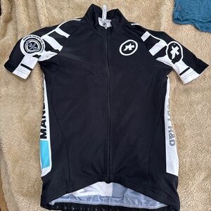 Assosnearly new cycling, shirt, jersey, short sleeve men’s, small, black and whi